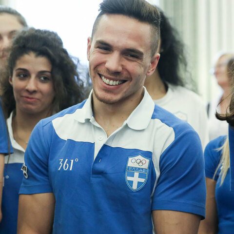 petrounias
