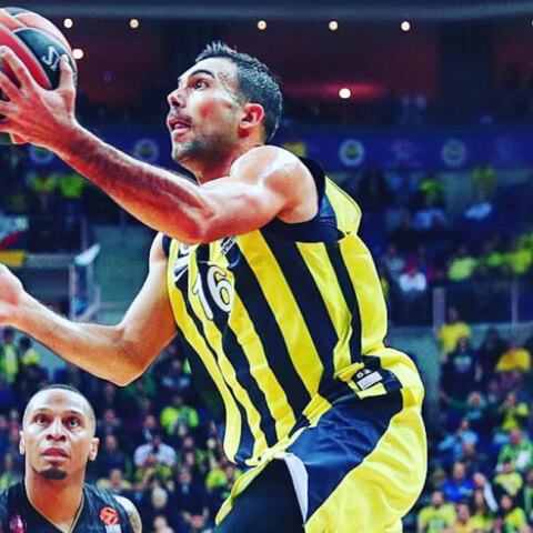 Κώστας Σλούκας