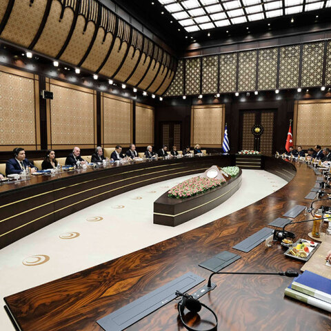 Διευρυμένες συνομιλίες αντιπροσωπειών Ελλάδας-Τουρκίας