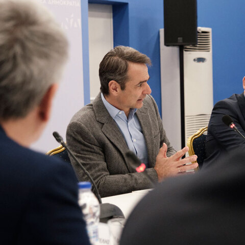 mitsotakis-nosileytes