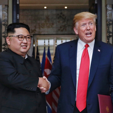 Κιμ Γιον Ουν - Ντόναλντ Τραμπ