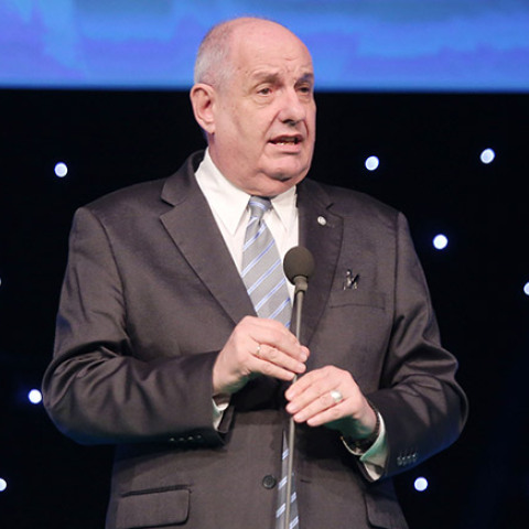 Τέρενς Κουίκ 