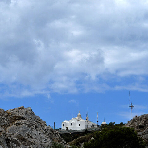 Λυκαβηττός 