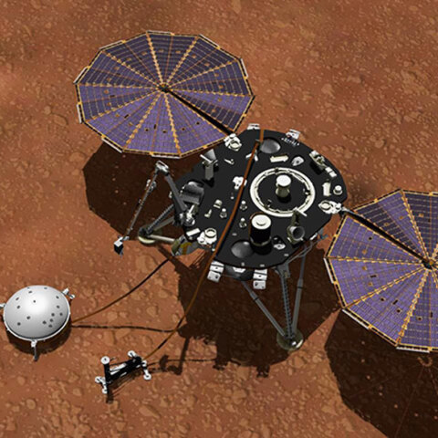 Το InSight στην επιφάνεια του Άρη