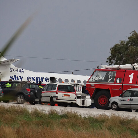 Το αεροσκάφος της Sky Express έπειτα από μια «τρελή» πτήση στη Ρόδο στις 2/2/2015  