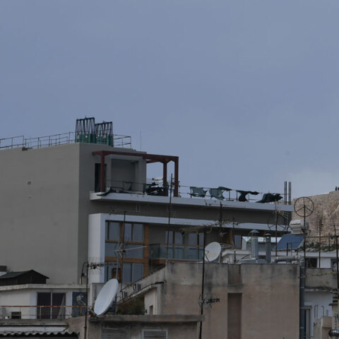 Το κτίριο που «κρύβει» την Ακρόπολη