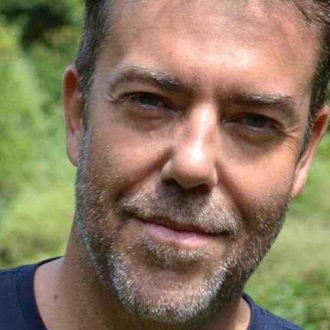 Γιάννης Καλαβριανός