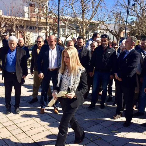 Η Φώφη Γεννηματά στο Μνημείο Ολοκαυτώματος στα Ανώγεια