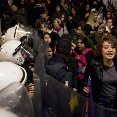 Πορεία Γυναικών στην Κωνσταντινούπολη