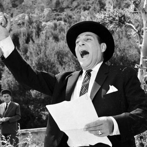 Λάμπρος Κωνσταντάρας 