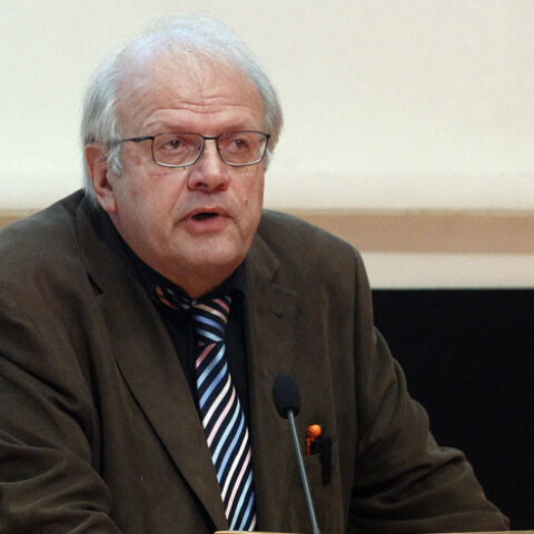 Άκης Τσελέντης