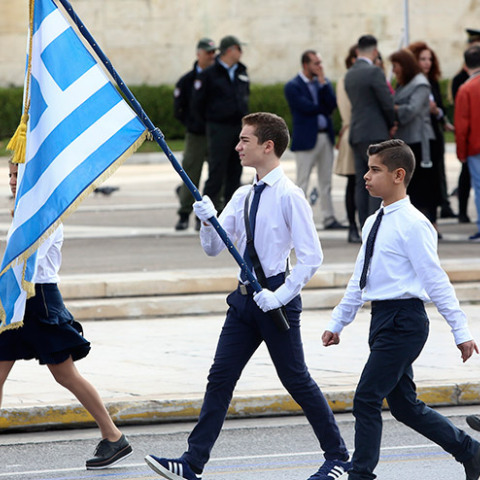 Μαθητική παρέλαση - 25η Μαρτίου - Αθήνα