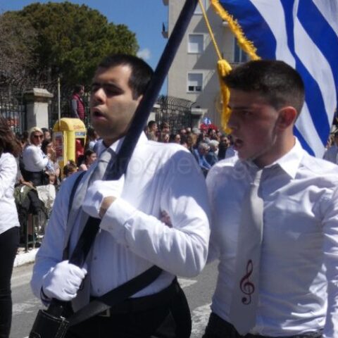 Χανιά: Καταχειροκροτήθηκε ο τυφλός σημαιοφόρος 