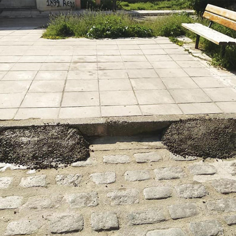 Έφτιαξε αυτοσχέδιο πάρκινγκ