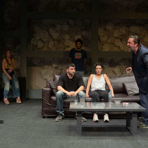 «Στέλλα Κοιμήσου» στο θέατρο Τζένη Καρέζη © Γιάννης Πρίφτης