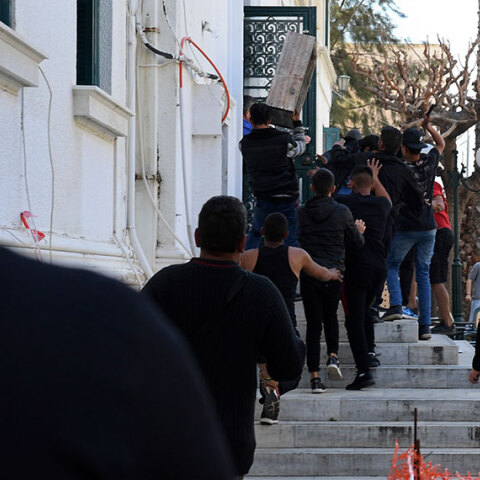 Οργή των συγγενών του 52χρονου Ρομά - Δικαστήριο Κορίνθου 