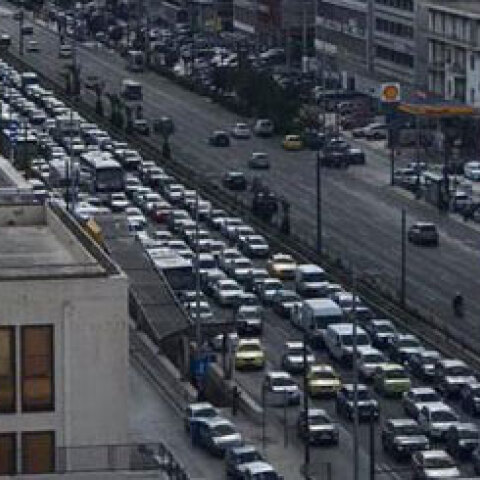 Κυκλοφοριακό κομφούζιο στη Συγγρο