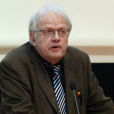 Άκης Τσελέντης