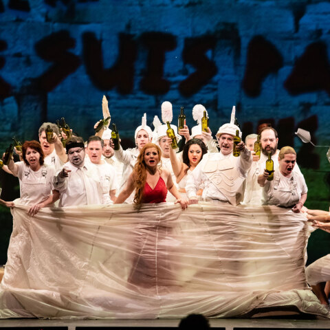 «Η Ωραία Ελένη» του Offenbach στο Ολύμπια