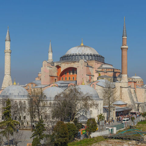 hagia_sophia_mars_2013.jpg