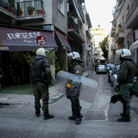 Δυνάμεις των ΜΑΤ στα Εξάρχεια