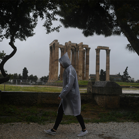 Άστατος καιρός, Αθήνα