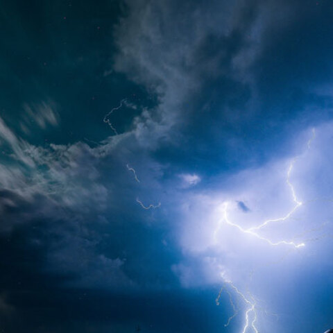 11.000 κεραυνοί σε όλη την Ελλάδα