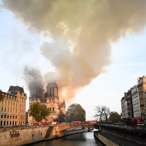 Notre Dame Paris Fire.jpg