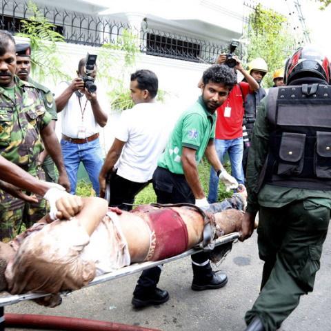 Πολύνεκρες επιθέσεις στη Σρι Λάνκα 