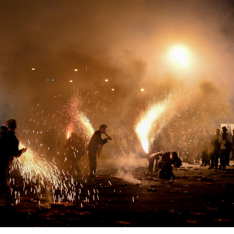 Επικίνδυνα και για τα μάτια μας τα πυροτεχνήματα του Πάσχα