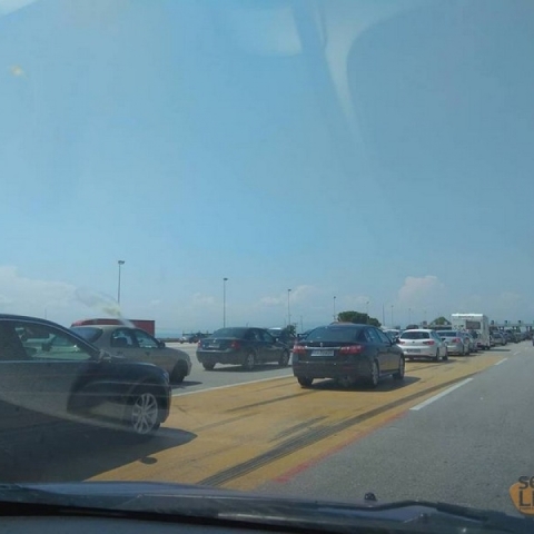 Μποτιλιάρισμα στα Μάλγαρα