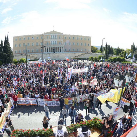 Πλατεία Συντάγματος, Πρωτομαγιά