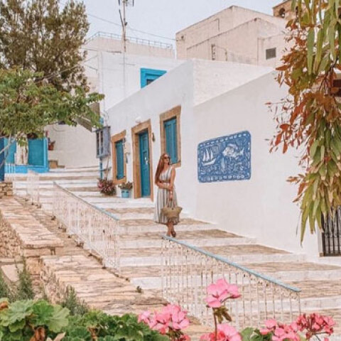 Η Linda Van Andel στους Λειψούς