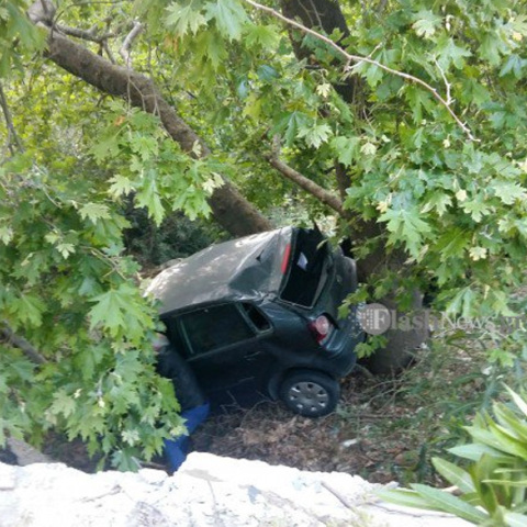 Χανιά: Αυτοκίνητο έπεσε σε γκρεμό
