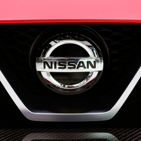 nissan23423.jpg