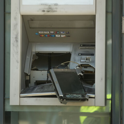 atm8.jpg