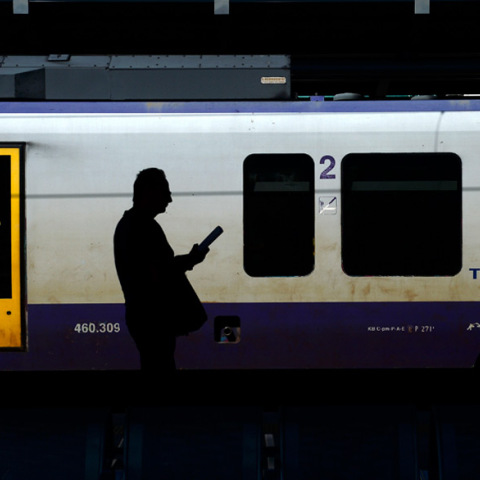 Προαστιακός