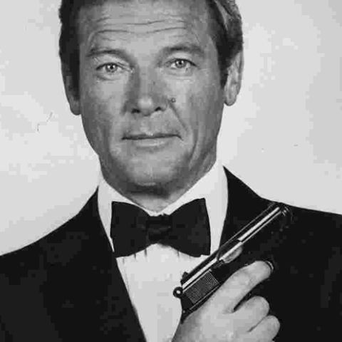 Ρότζερ Μουρ.jpg