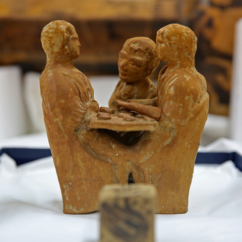 Αρχαιολογικό Μουσείο Αθήνας.jpg