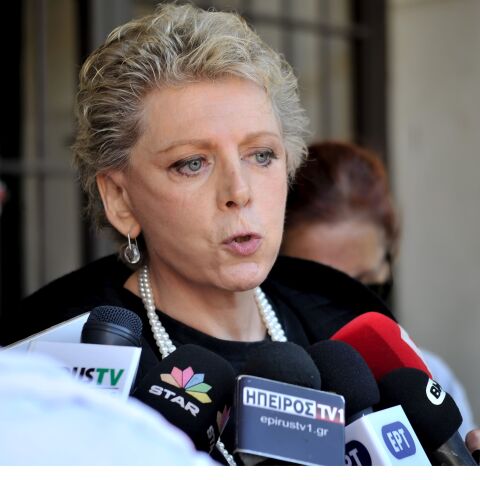 Η Έλενα Ακρίτα σε μια βιωματική εμπειρία, με αφορμή την αυτοκτονία της 14χρονης