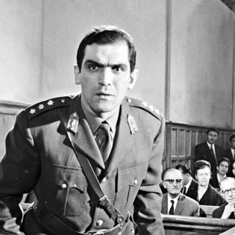 Κώστας Καζάκος