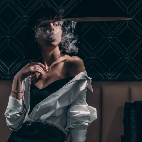 smoke-woman.jpg