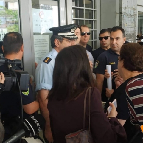 Ένταση και λιποθυμίες στα δικαστήρια για τη δολοφονία Γρακού