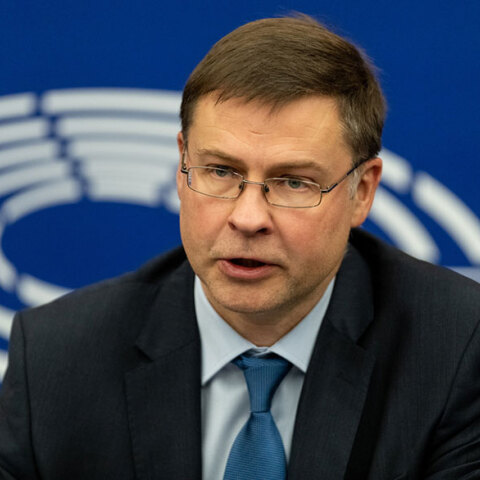 Βάλντις Ντομπρόβσικις