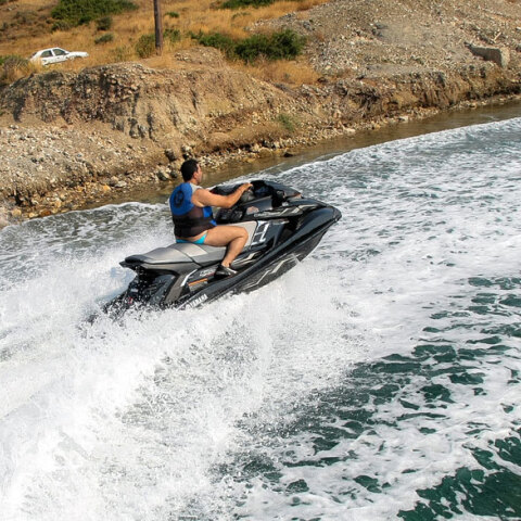 jet-ski