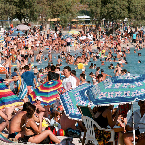 Άλιμος παραλία με καύσωνα