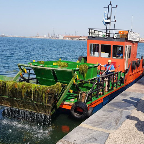 Ειδικά σκάφη για τον καθαρισμό του Θερμαϊκού