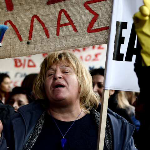 sxolikes-katharistries