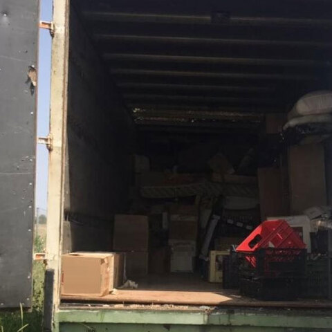 Κοντέινερ με λαθραία ποτά