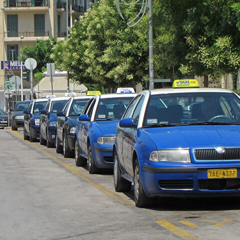 Ταξί στη Θεσσαλονίκη